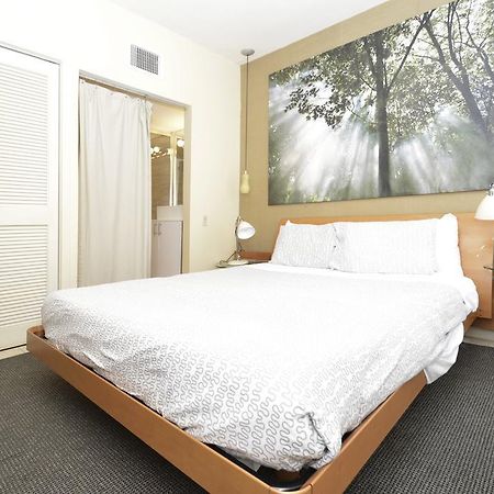First Street Apartments Miami Beach Bagian luar foto