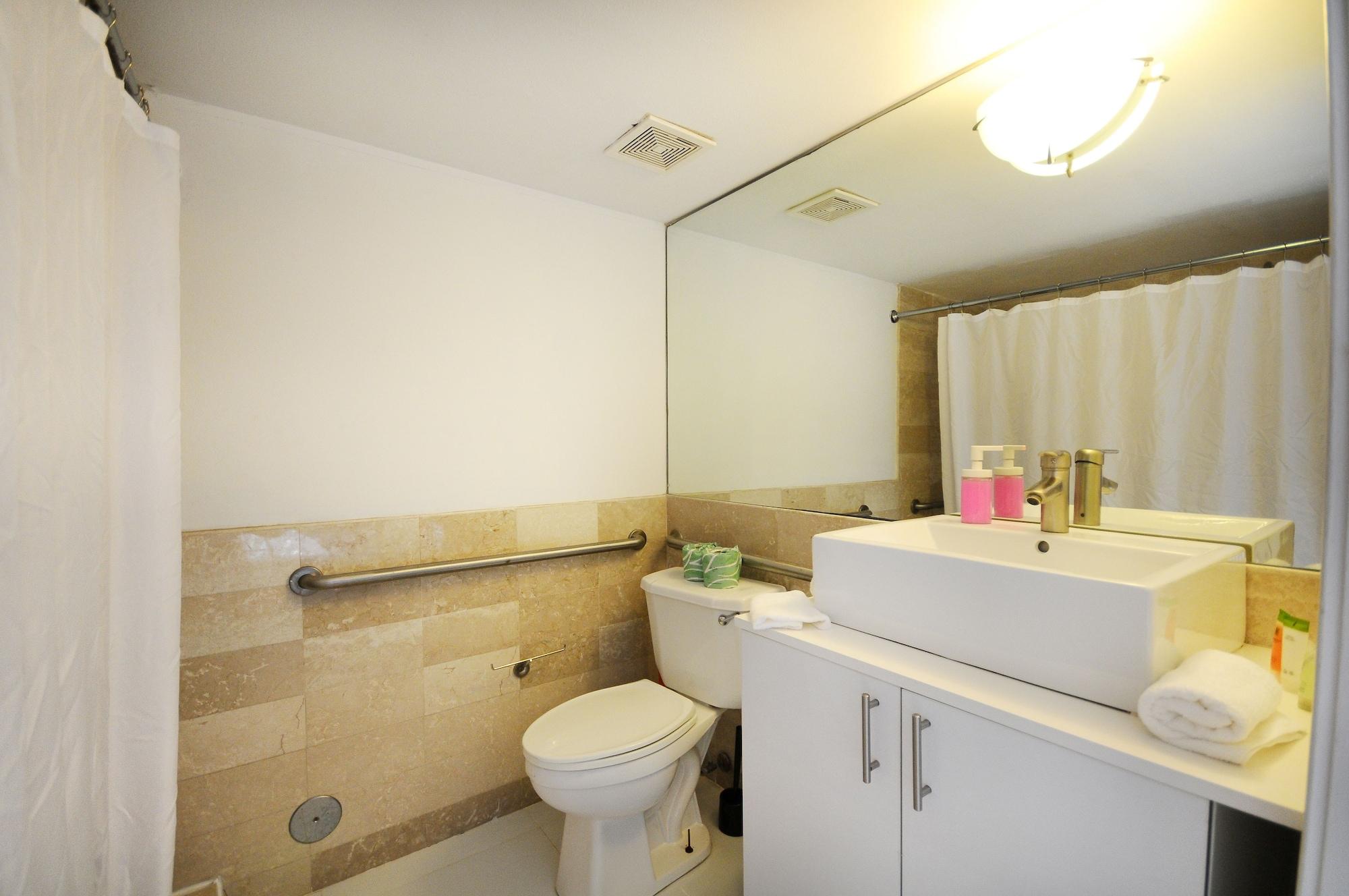 First Street Apartments Miami Beach Bagian luar foto
