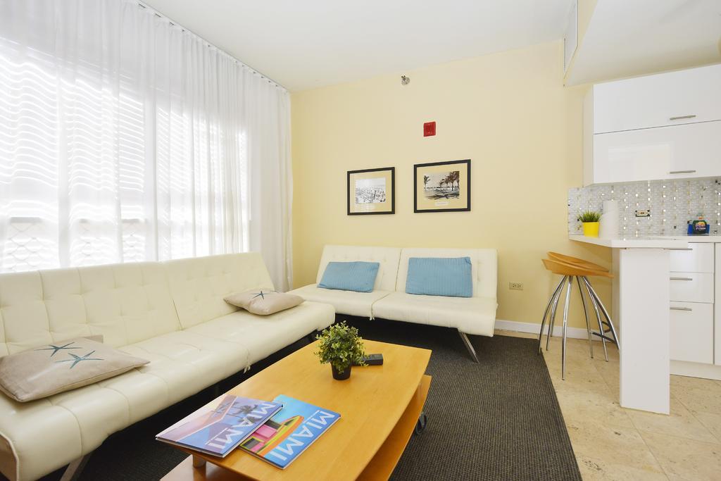 First Street Apartments Miami Beach Bagian luar foto
